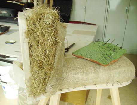 Historischer Sattelstuhl